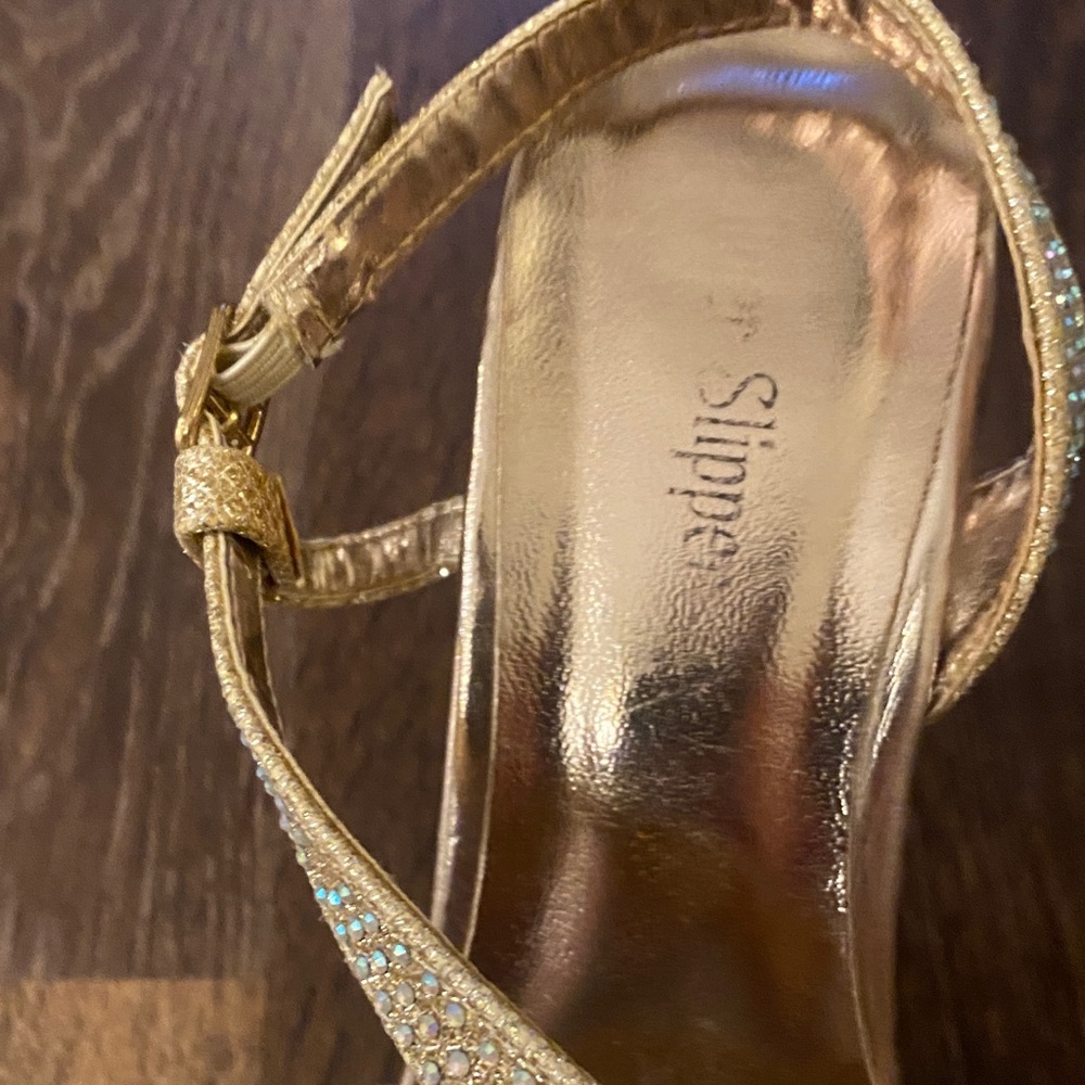 Women's Sparkling Champagne Heels - Picture 5 of 5